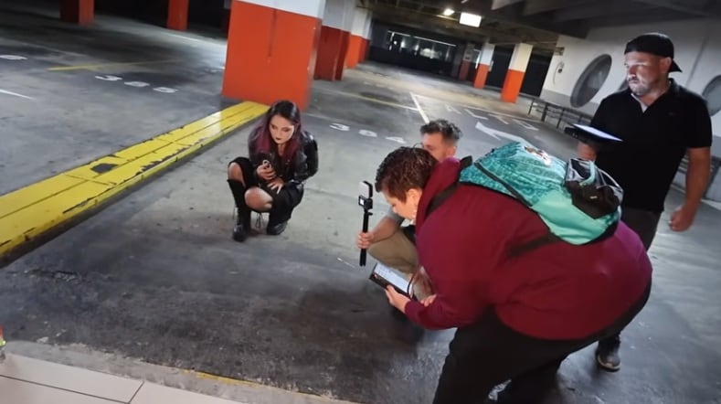 El grupo paranormal Noctis Proyecto Paranormal Latinoamérica cuentan la noche en que vieron una sombra de aspecto diabólico, captaron una risa infantil y establecieron contacto con una entidad durante la primera investigación paranormal autorizada en el Mall San Pedro