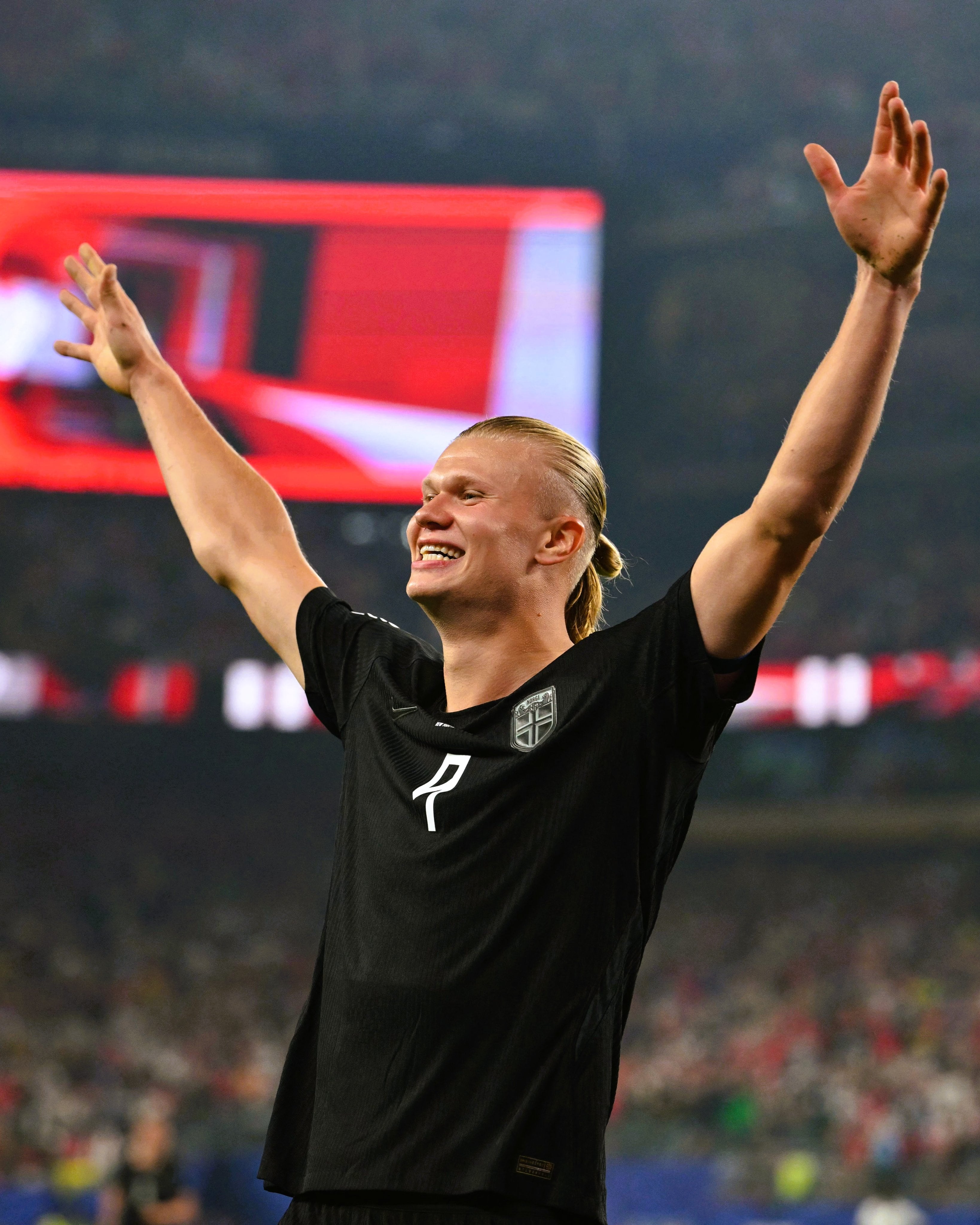 Eerling Haaland marcó doblete ante Senegal.