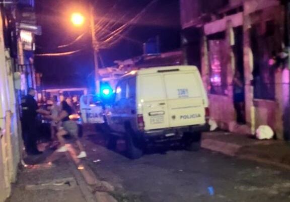 Dos hombres fueron asesinados a balazos en Turrialba.  Foto cortesía.
