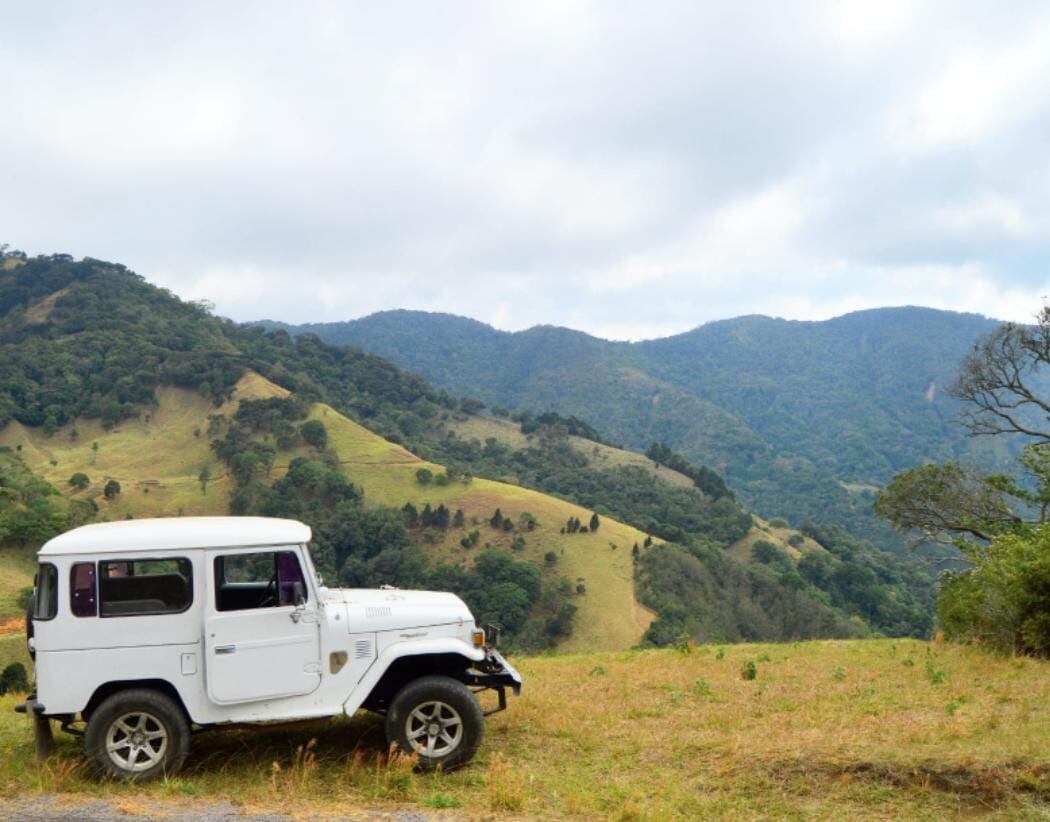 Totoya BJ 40, 1977, Aarón Campos, chuzo