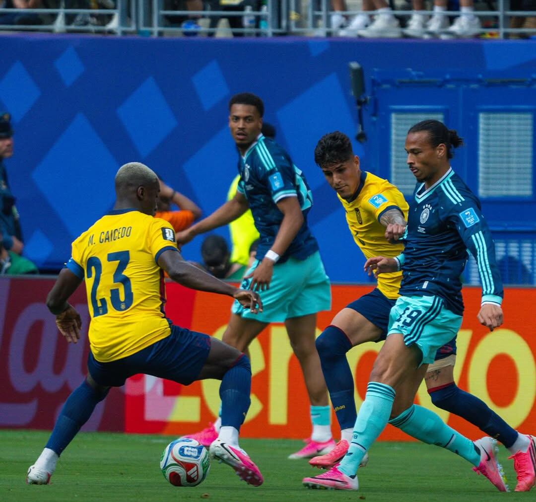Ecuador 2-1 Alemania