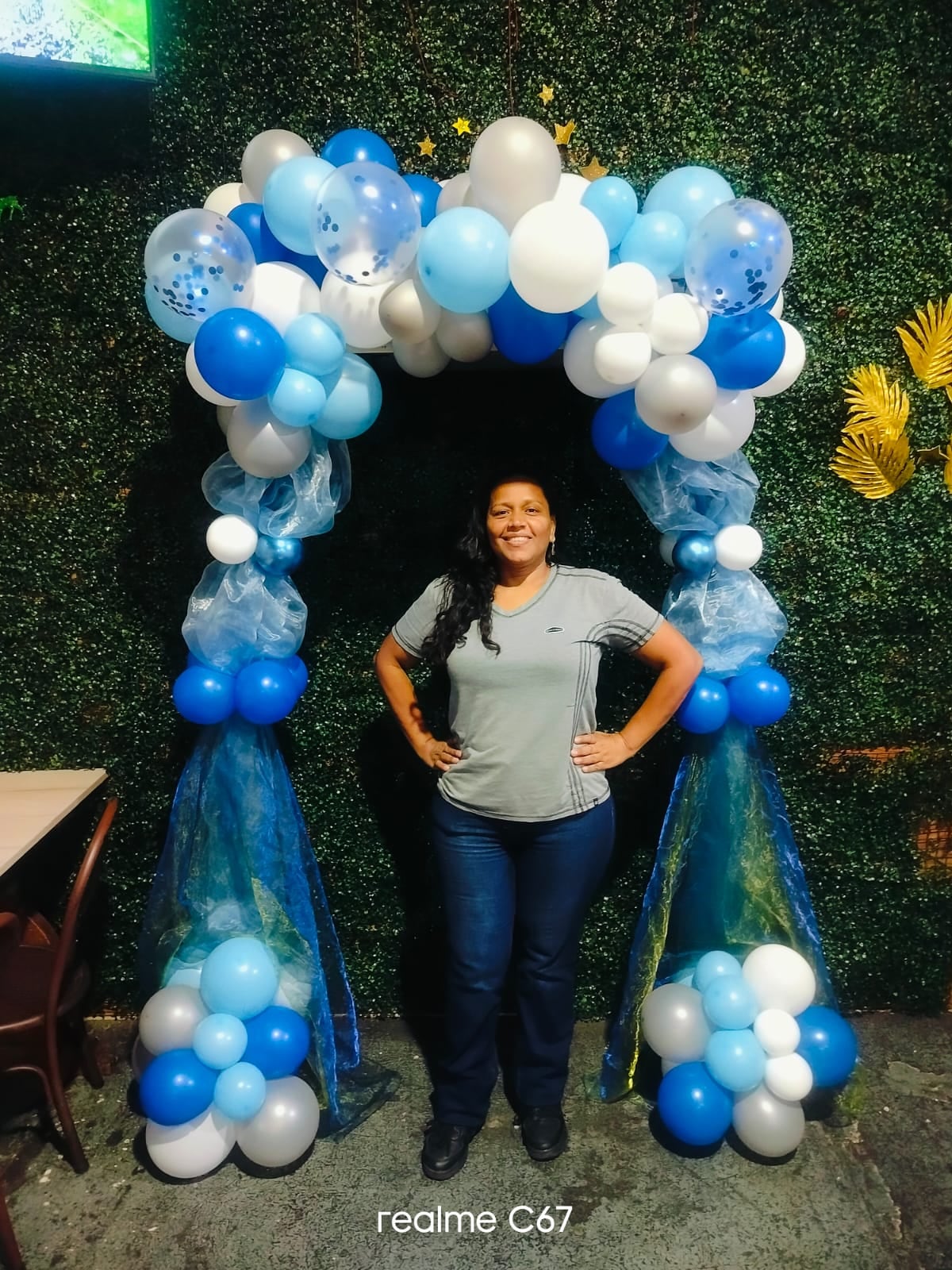 Carla Vanessa Mesa llegó hace 34 años buscando trabajo. Sin imaginarlo, fue en suelo costarricense donde pudo cumplir el anhelo que la acompañaba desde niña: bailar folclor nicaragüense.