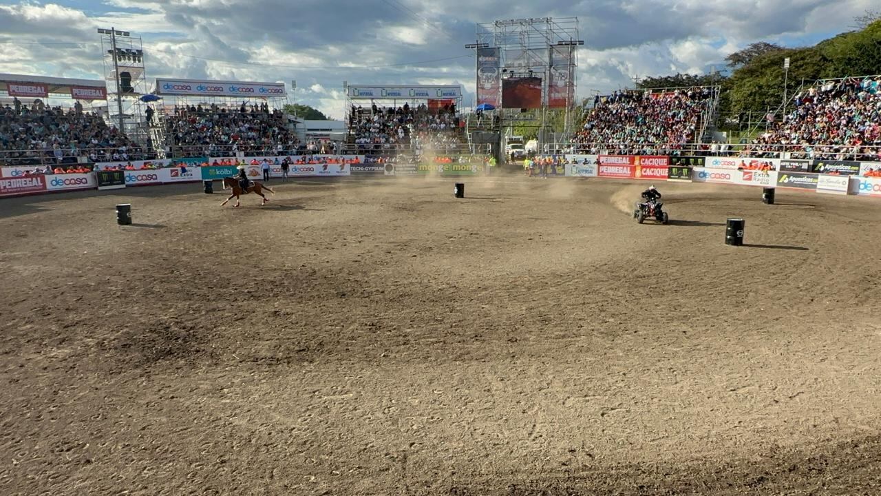 Marco Picado le puso los pelos de punta a más de uno en el redondel de Pedregal en la última corrida de Toros Teletica, este domingo