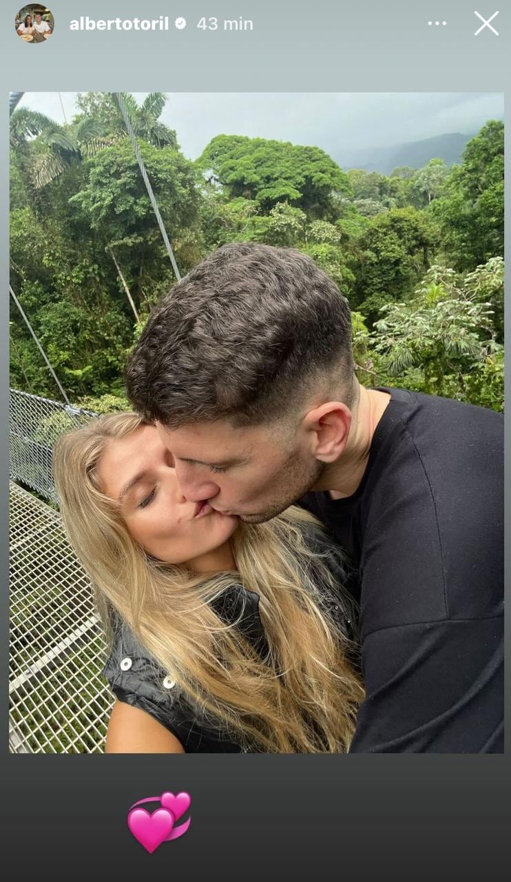 Alberto Toril dio una muestra de lo enamorado que está.