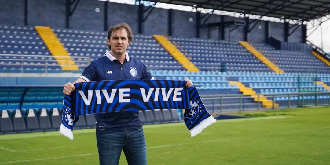 Andrés Carevic llegó a Costa Rica el 1 de enero del 2025 y un día después llegó al estadio José Rafael "Fello" Meza para coordinar todos los detalles de la temporada.