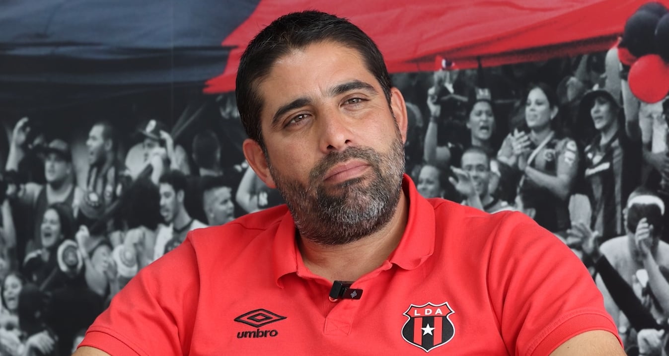 Carlos Vela fue anunciado a mediados de junio como el nuevo gerente deportivo de Liga Deportiva Alajuelense.