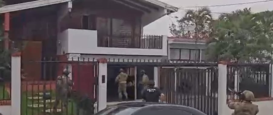 Los sospechosos operaban en una casa en barrio Dent.