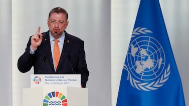 Politólogo dijo algo que preocupa sobre lo que está pasando con el presidente Rodrigo Chaves y el país