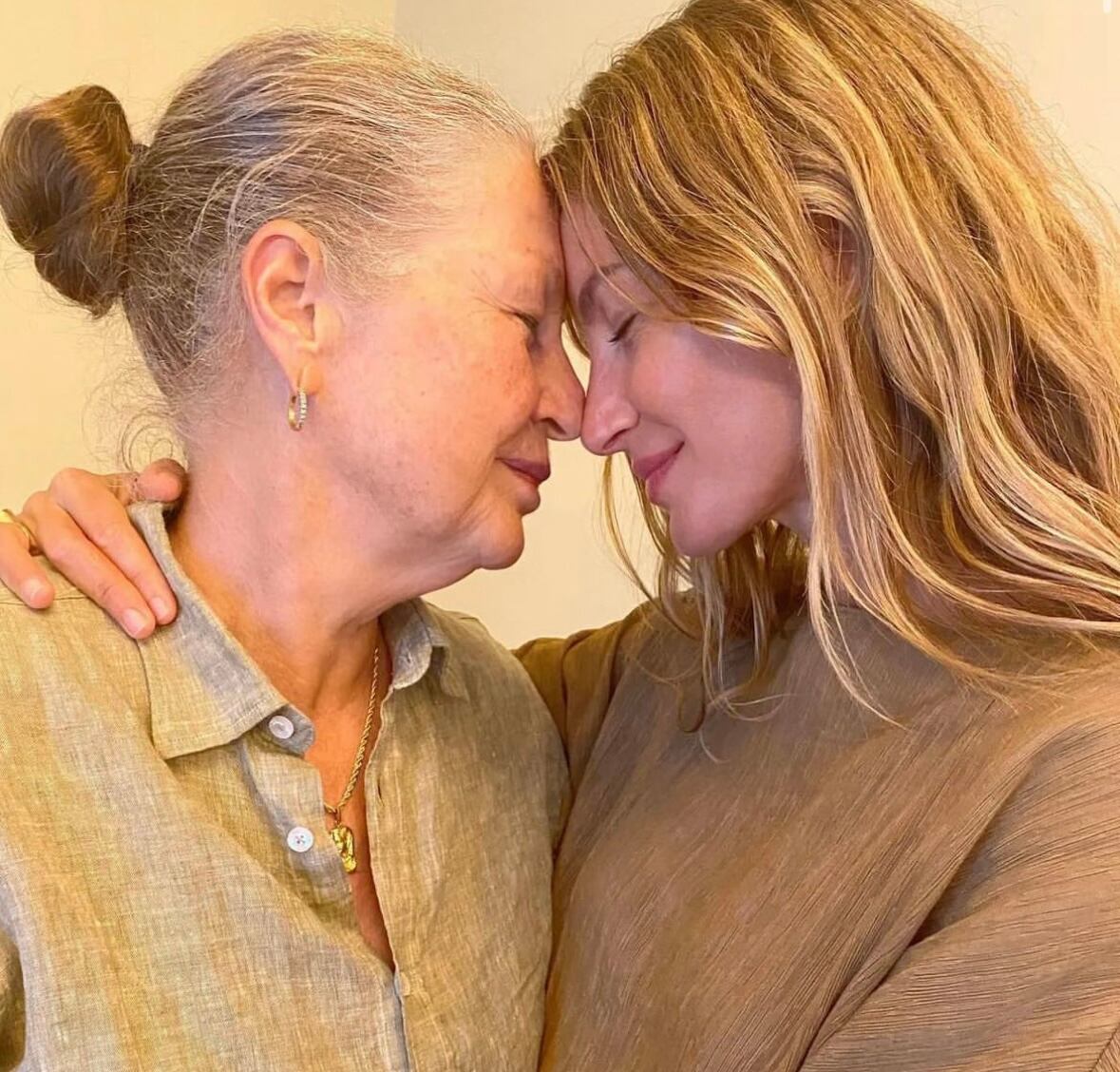 Madre de Gisele Bündchen quien era falleció