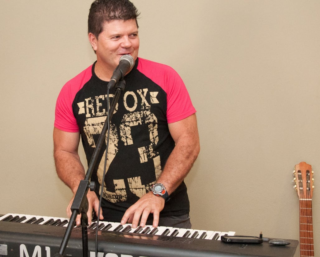 Henry Moya, empresario artístico y dueño de Calle 8.