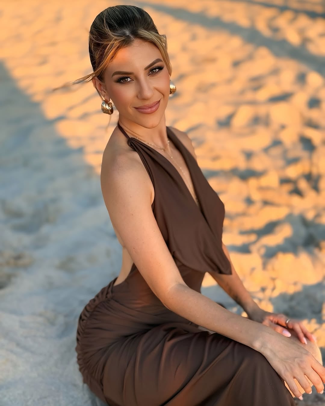 Mimi Ortiz recurrió al ingenio para responder una pregunta que le hicieron en redes y que estaría relacionada con su noviazgo con el coreógrafo español Toni Costa.