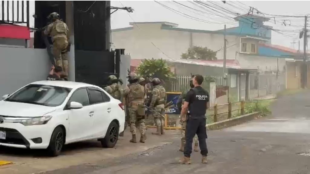 Allanamientos por robo de vehículos