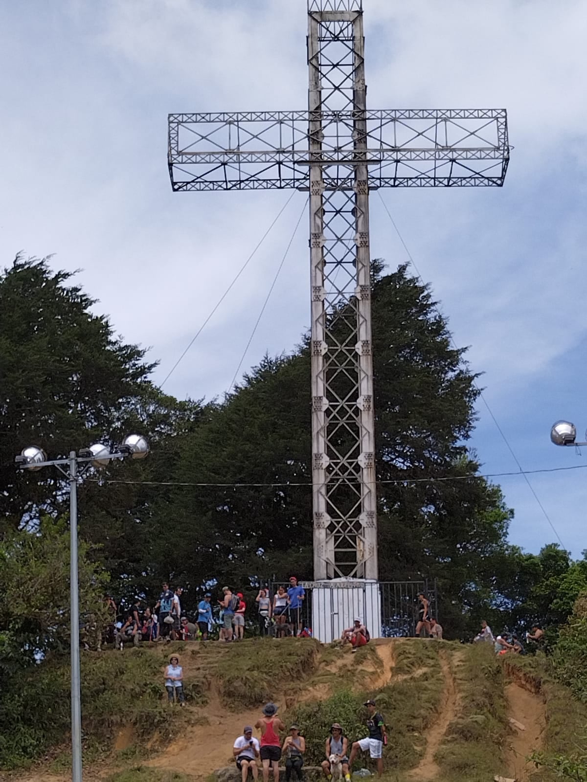 En el 2023 la Cruz de Alajuelita cumple 90 años de haberse iniciado su construcción