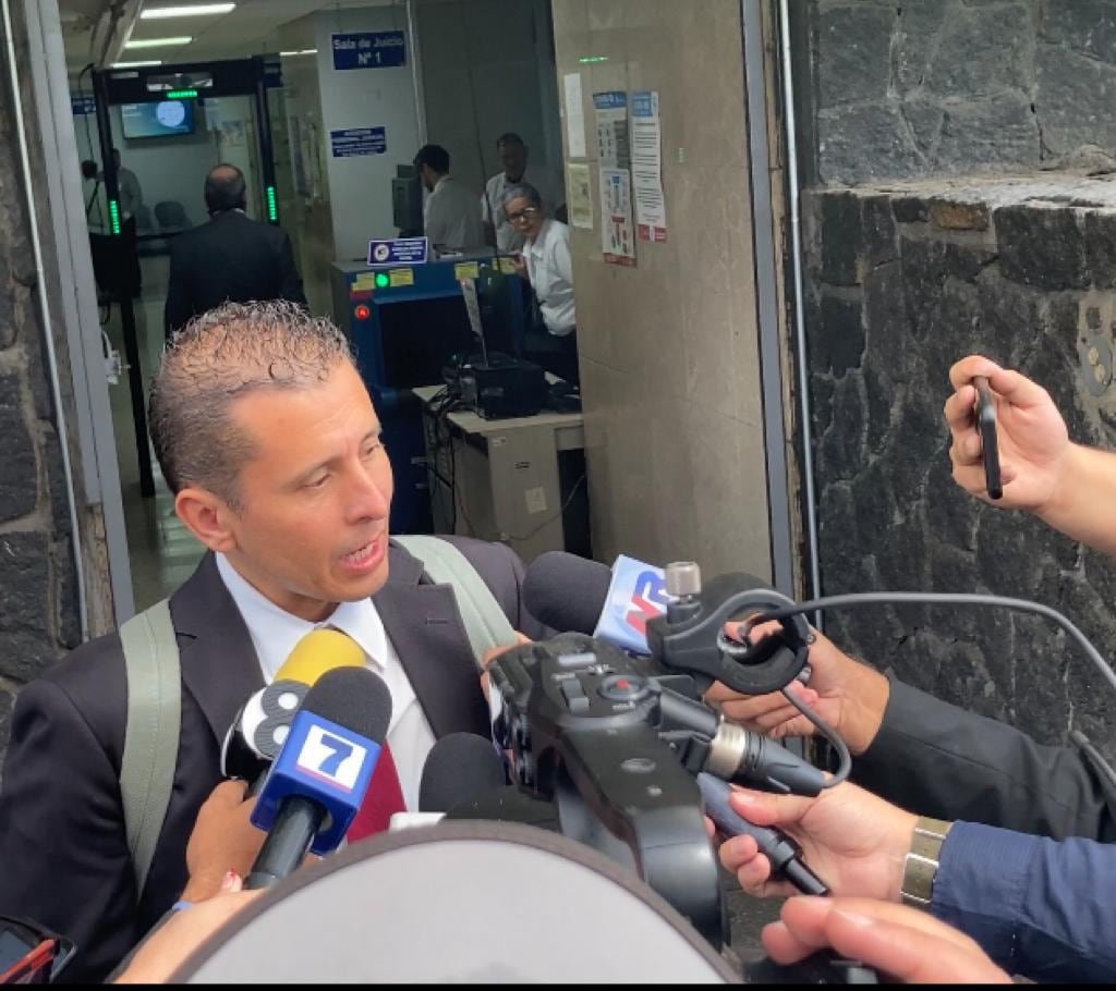 El abogado de la familia de Marco Calzada dijo que aún que da un largo camino en el proceso penal. foto Silvia Coto.