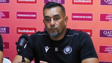 José Giacone mostró una forma muy peculiar de festejar su primer título con el Diriangén