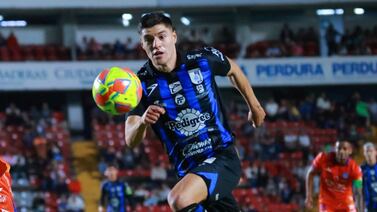 Números de Ronaldo Cisneros y de otros mexicanos que llegaron a Costa Rica muestran similitudes