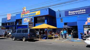 Repuestos la Guaca tiene variedad de puestos de empleo