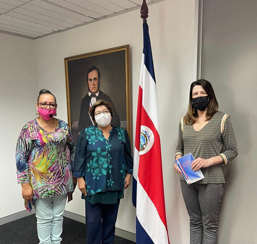 Lilliam Montero, costarricense que formar parte de la mesa de votación en Australia. Foto cortesía.