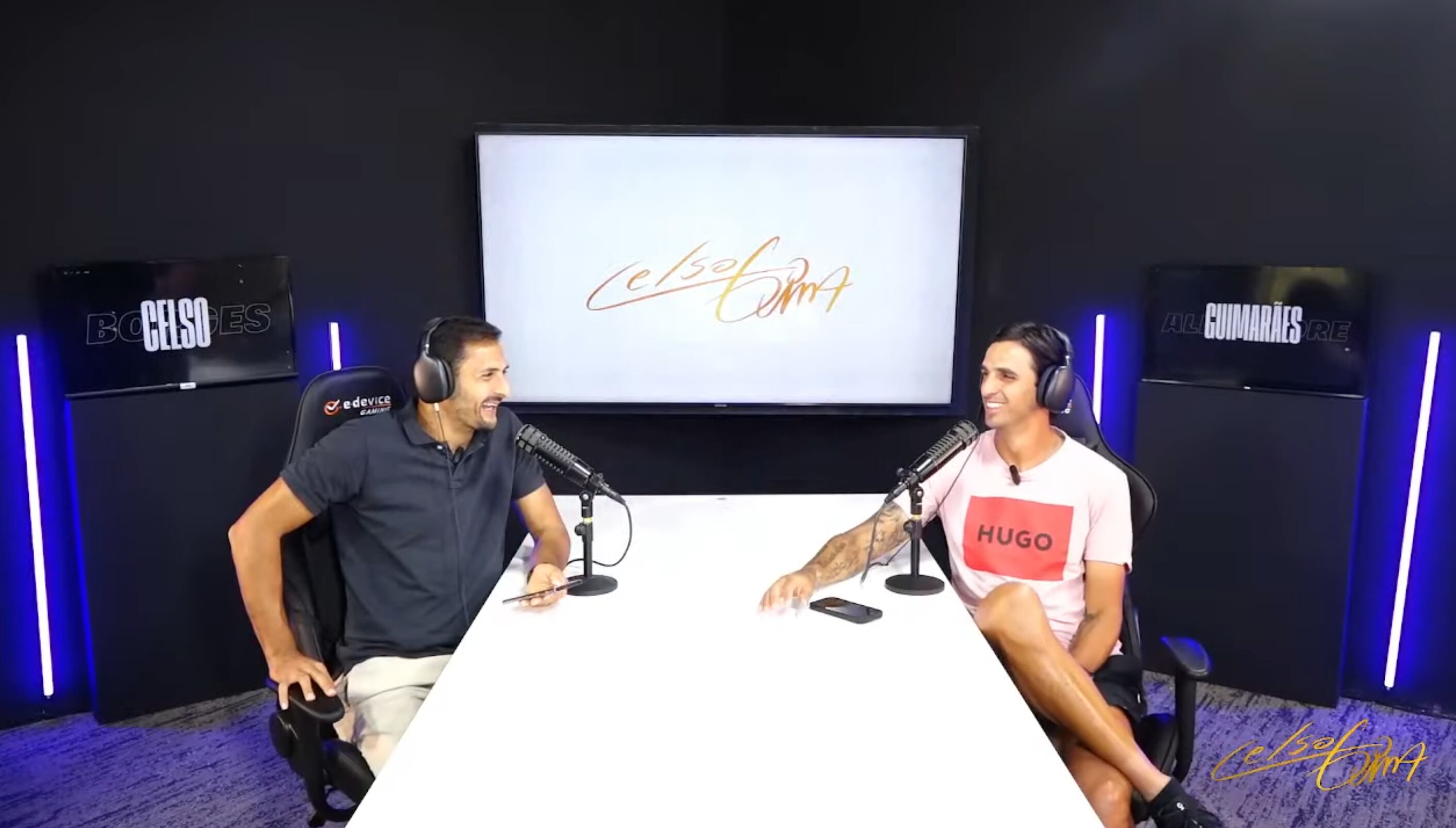 Celso Borges anunció su retiro de la Sele acompañador por Bryan Ruiz. Foto: Captura de pantalla.