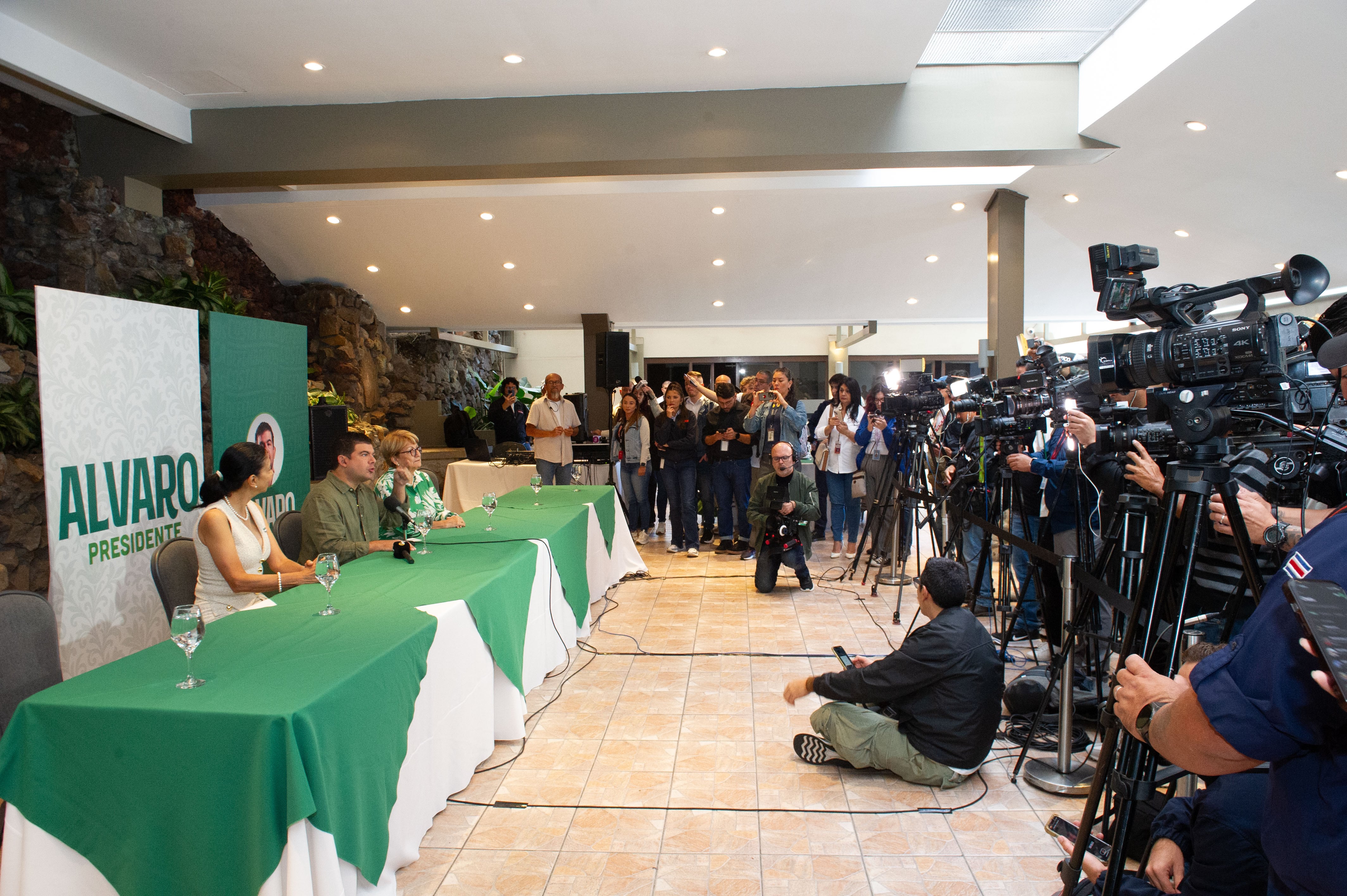 Álvaro Ramos, Partido Liberación Nacional (PLN)