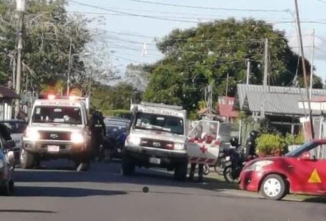 Homicidio en Cariari de Pococí. Foto Reyner Montero.