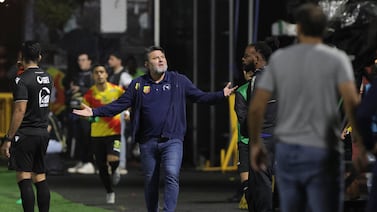 Jafet Soto estalló contra el arbitraje y señaló con nombres y apellidos a quienes considera responsables