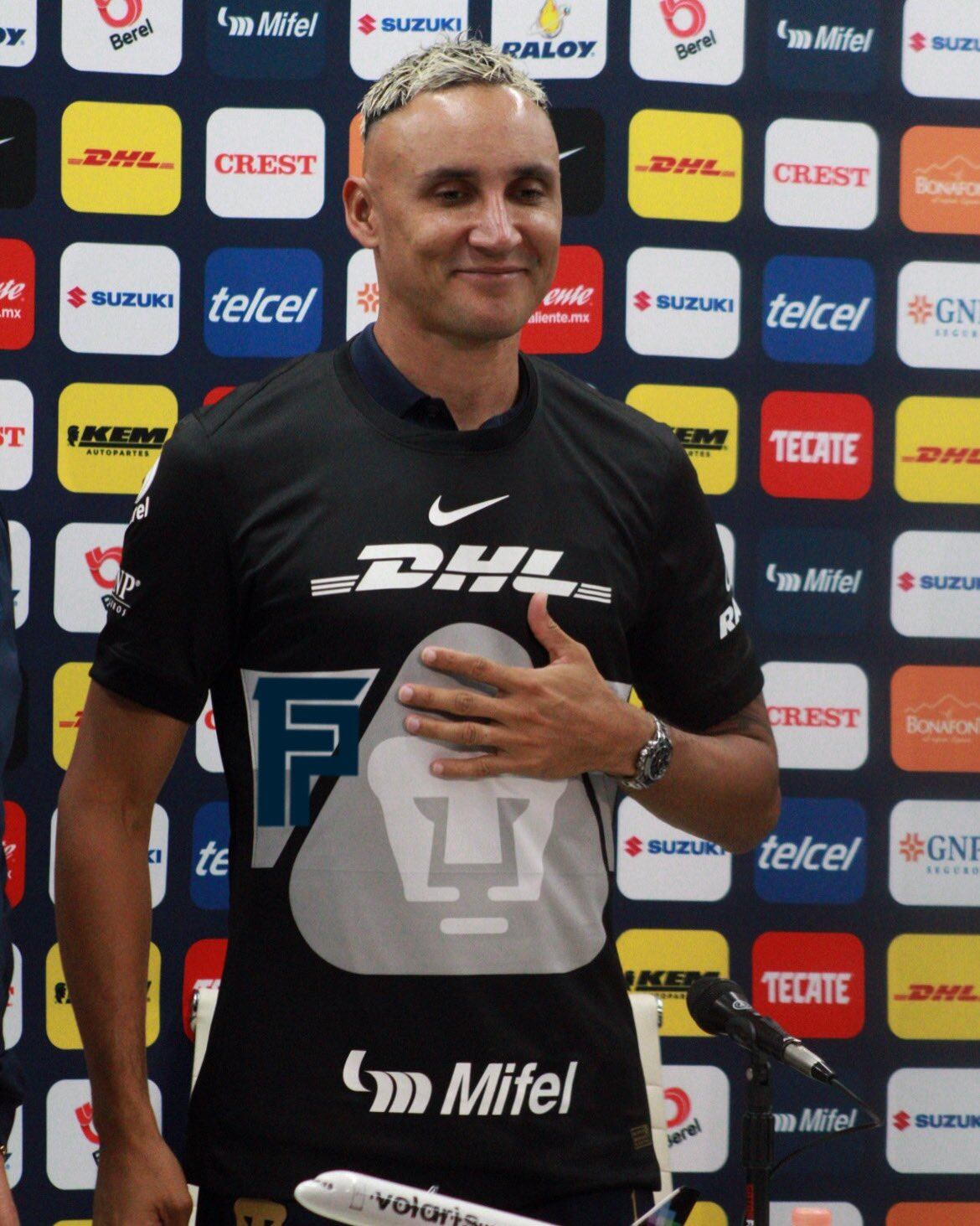 Keylor Navas fue presentado este jueves con Pumas de México
