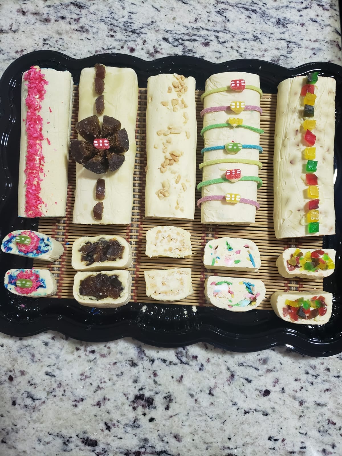 El domingo 2 de abril, en Desamparados, como parte de las actividades de la octava edición de la Feria de la Cajeta Desamparados 2023, se preparará la cajeta de coco más grande de la historia de Costa Rica