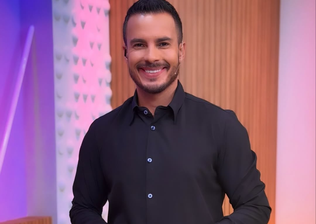 Julio Solís y Ginnés Rodríguez de Informe 11 Las Historias