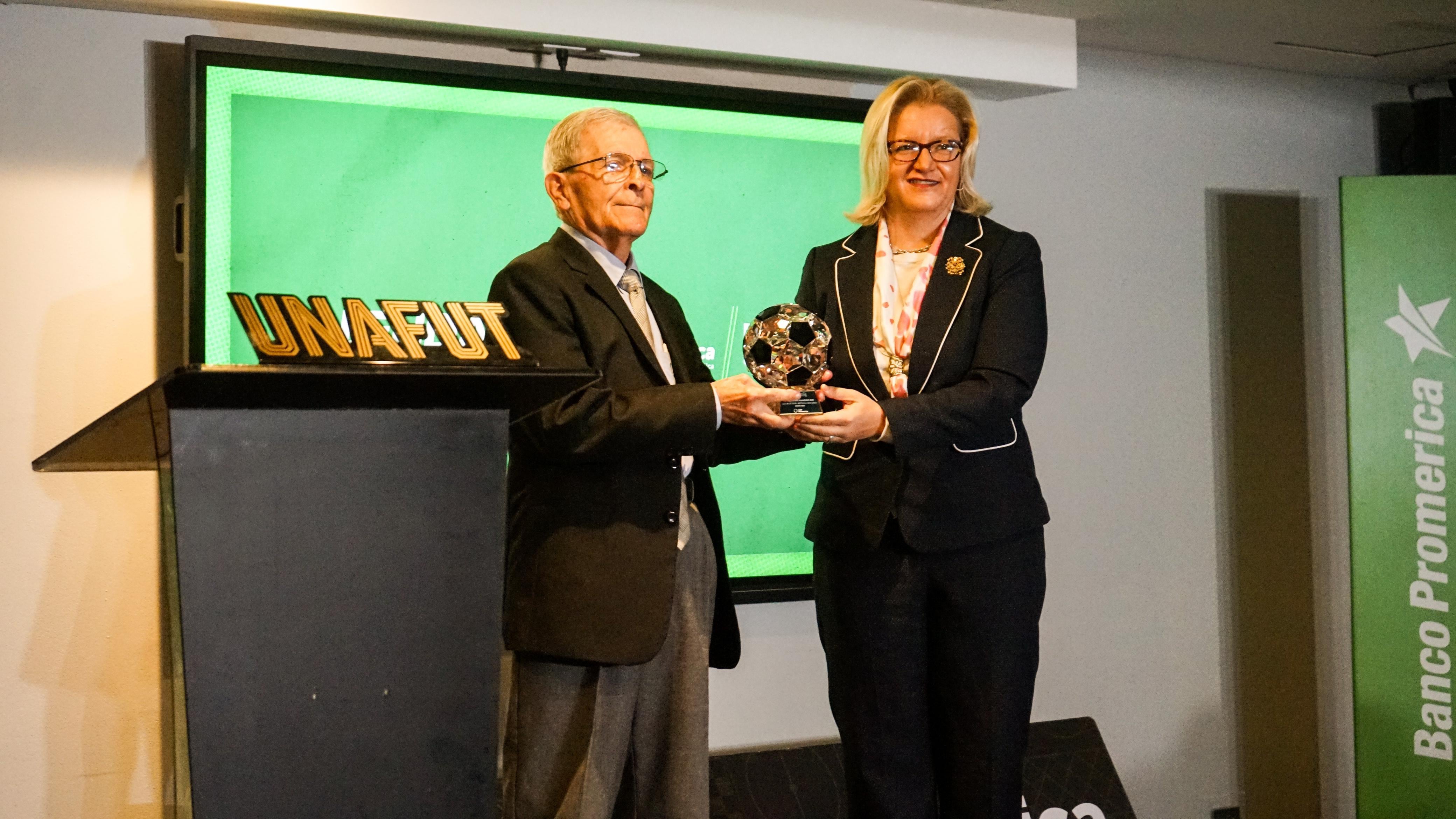 Gustavo Retana, dedicado del Clausura 2025