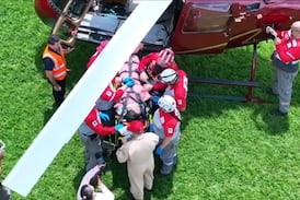 Cruz Roja logra sacar en helicóptero a Reinaldo Pineda del cerro Chirripó