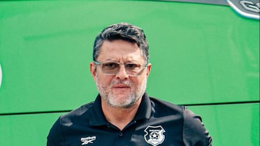 Jafet Soto explota tras el VAR y esto hizo tras ser expulsado