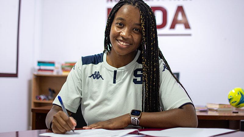 Alaysia Lane, Saprissa