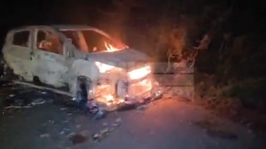 Identifican a víctimas de doble homicidio en Turrialba y un carro quemado intriga a las autoridades