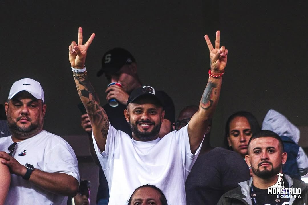 Allan Alemán se le fue con todo al hijo de Wálter Centeno, por criticar a su hijo, el delantero Fabricio Alemán. Instagram Allan Alemán.