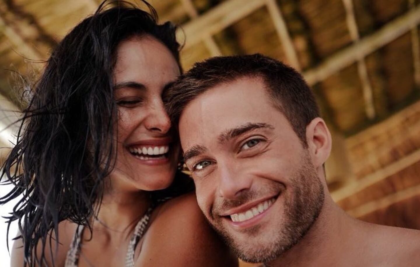 Johanna Solano se la tira de lo más rico en el país de su novio | La Teja