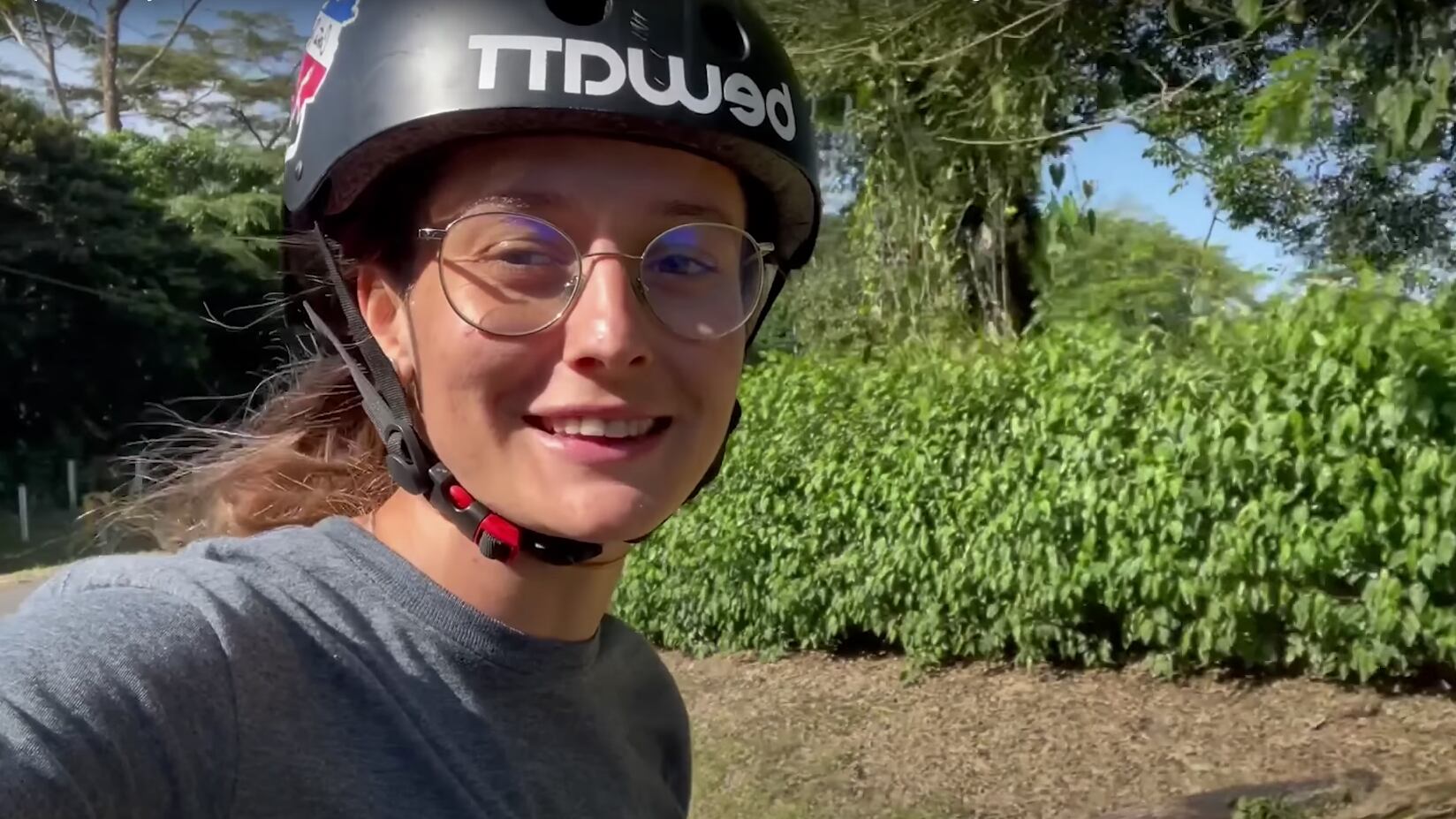 Youtuber Evangelina González