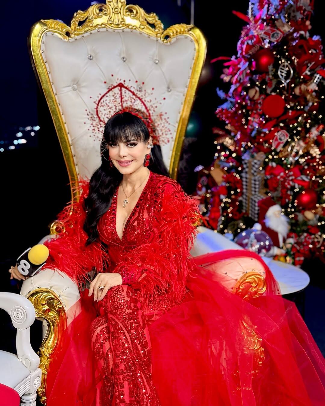 Maribel Guardia presenta este sábado el Festival de la Luz, en Multimedios. instagram.