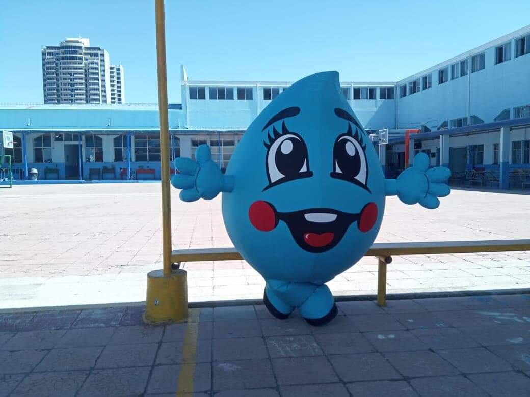 Botargas que participarán en la gran carrera que se realizará el domingo, en el estadio Saprissa. Twitter.