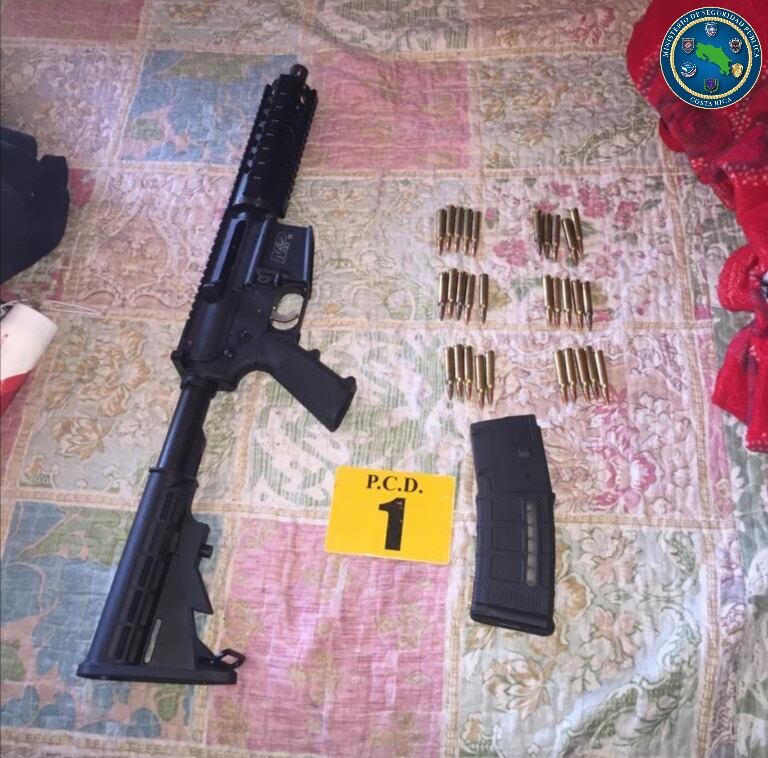 PCD detiene a tío, sobrino y amigo sospechosos de vender droga en Guadalupe. Foto PCD.
