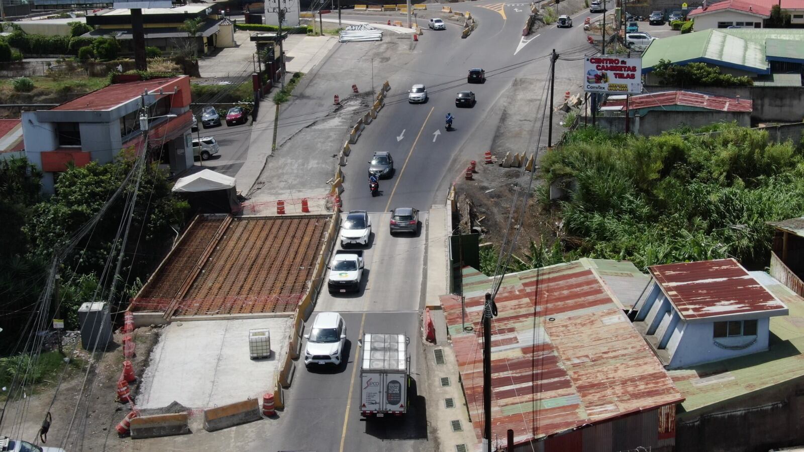 Paso por puente sobre río Taras se verá afectado