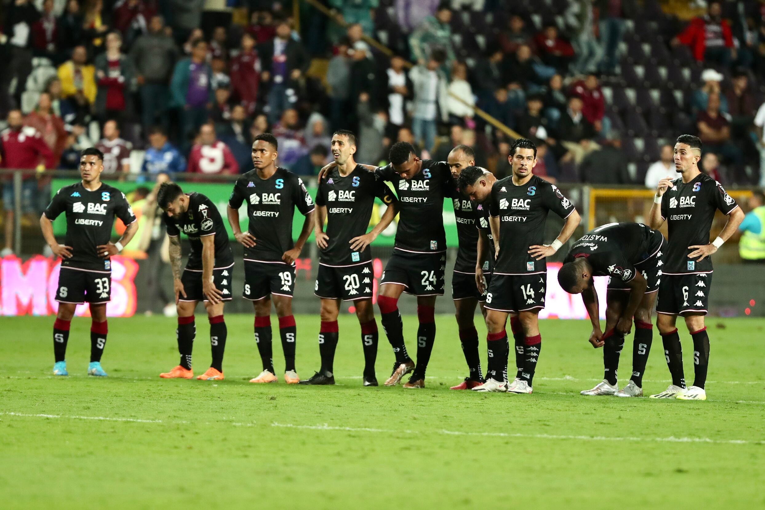 13/10/2023, San José, Estadio Ricardo Saprissa, semifinal del torneo de copa 2023 entre el Deportivo Saprissa y el Club Sport Herediano.