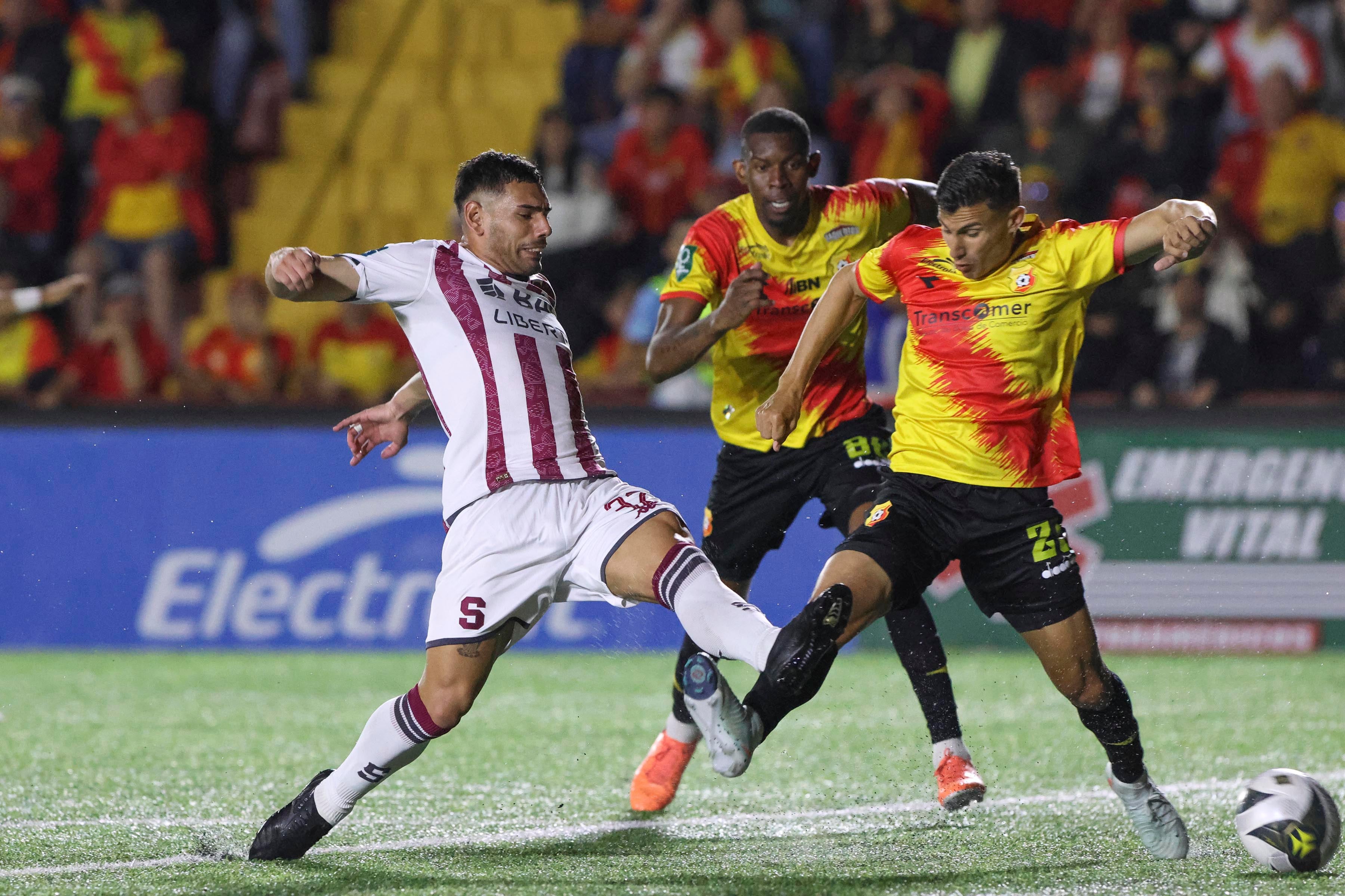 Heredia vs Saprissa