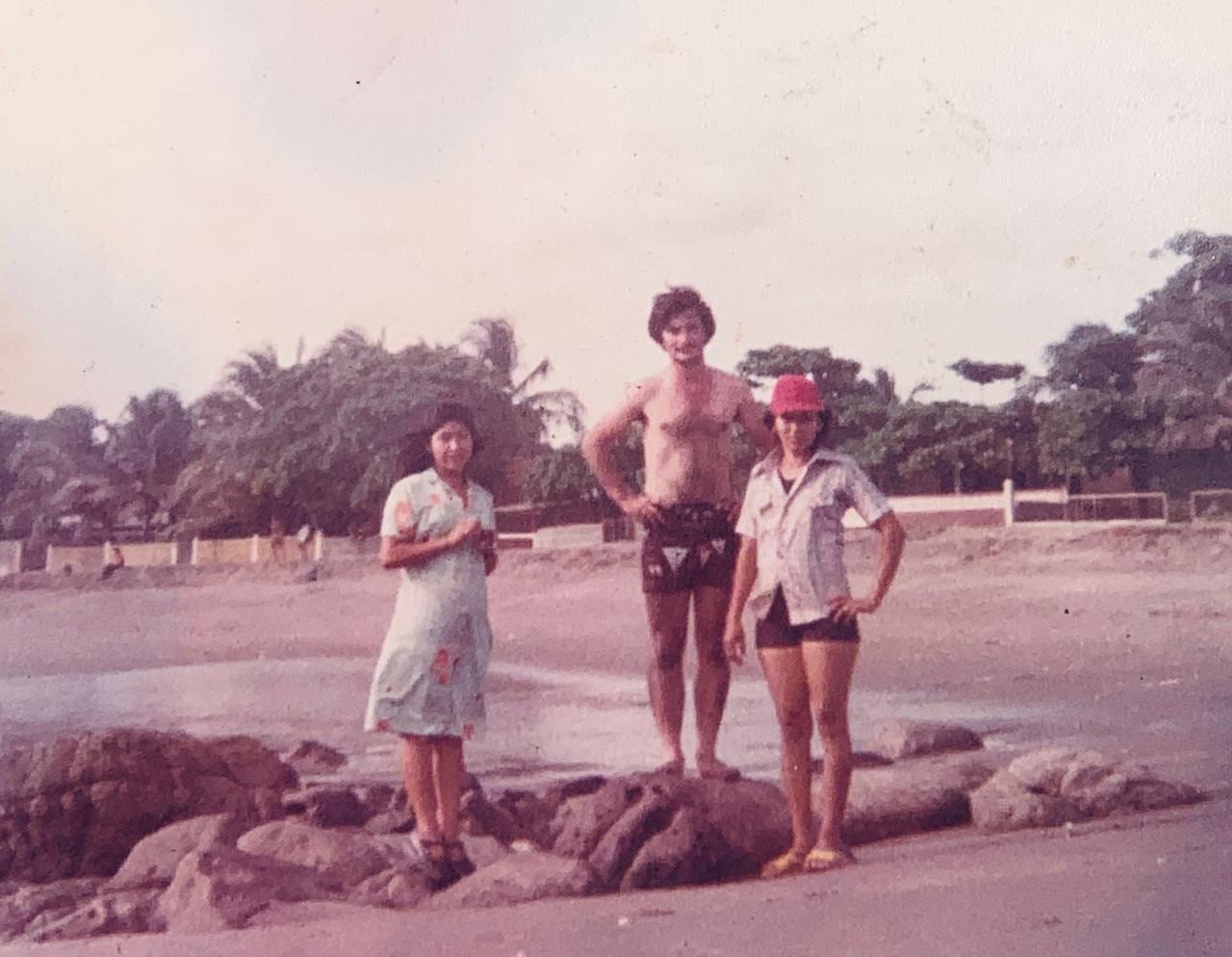 El piloto Francisco Eduarte González, de 29 años, murió el 25 de noviembre de 1983 en un accidente aéreo en cerro Nimarí en la Fila Matama en Limón. Foto: Cortesía Fabiola Campos para La Teja