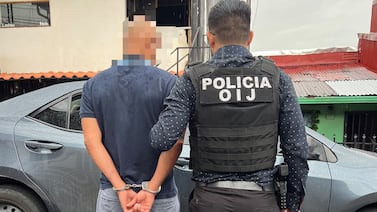 Hombre cayó por sospechas de robar en cinco casas de San José: hacía esto antes de entrar