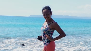 Habla amiga de madre que habría sido asesinada por su hijo y enterrada en el patio