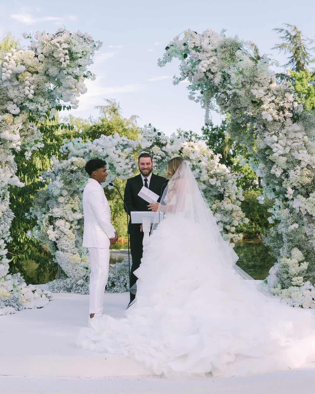 Endrick publicó detalles de su boda celebrada en setiembre del año pasado. Instagram Endrick.