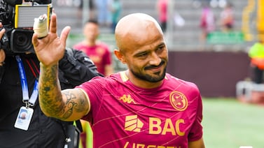 Ricardo Blanco rompe en llanto tras volver a la cancha con Saprissa: “Pensé en el retiro”