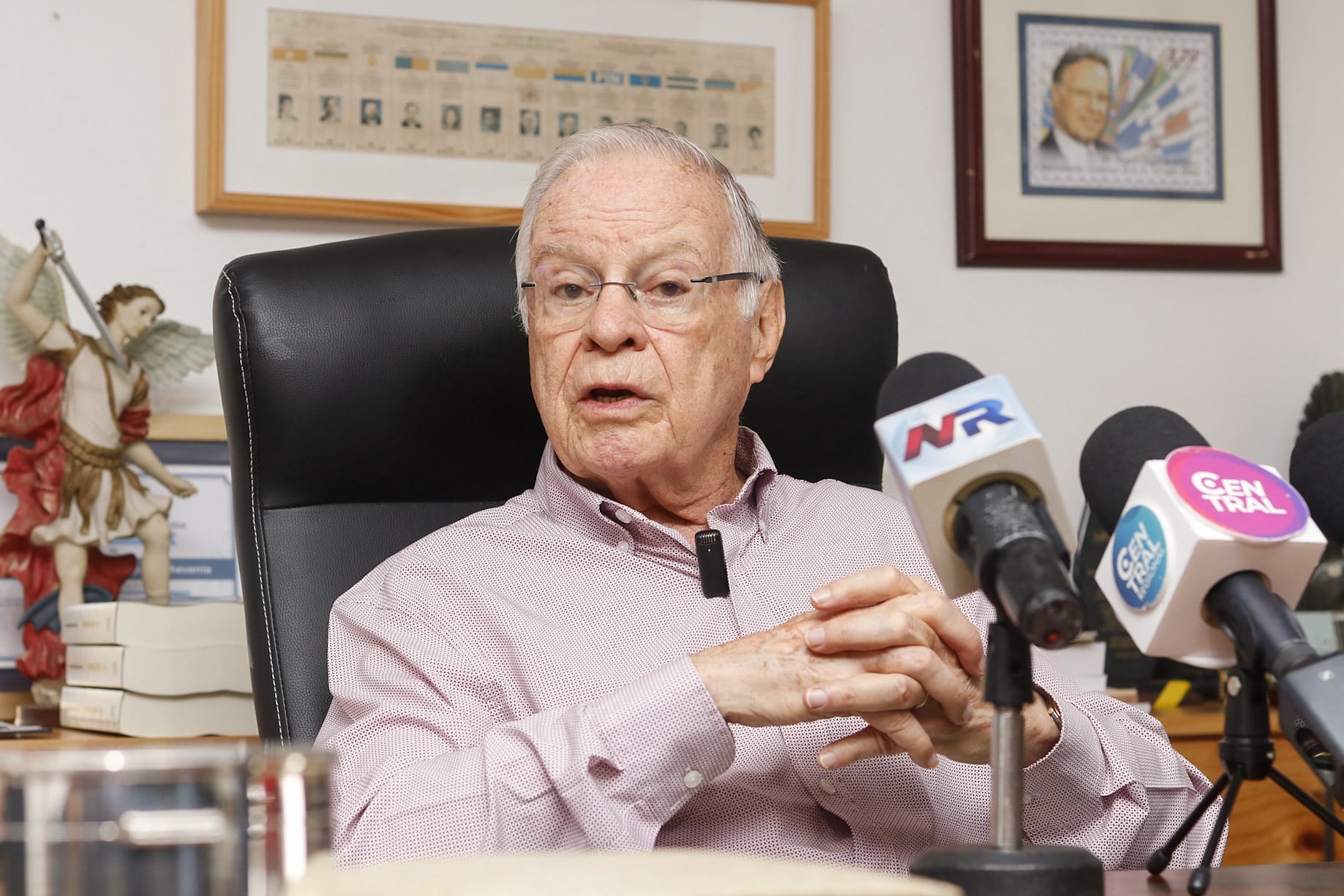 27/07/2024. Conferencia de prensa con el expresidente Miguel Ángel Rodríguez sobre el impedimento de entrar a Venezuela a observar elecciones. Calle Acanacua, San Rafael, Escazú. Fotografía: Lilly Arce.