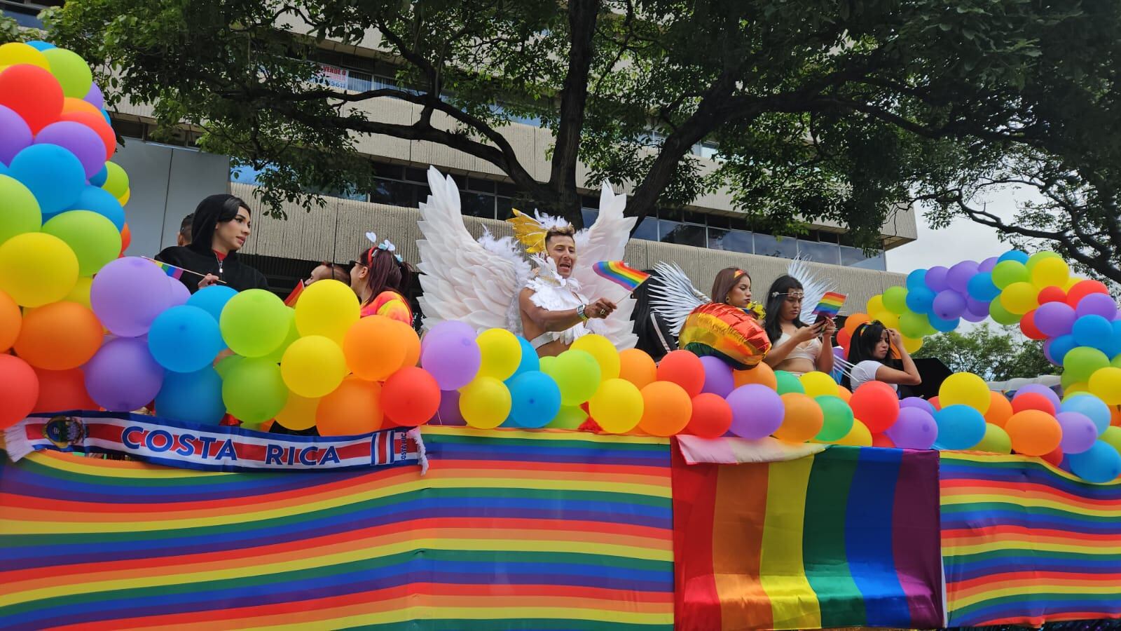 La marcha de la diversidad ya calienta en el centro de San José
